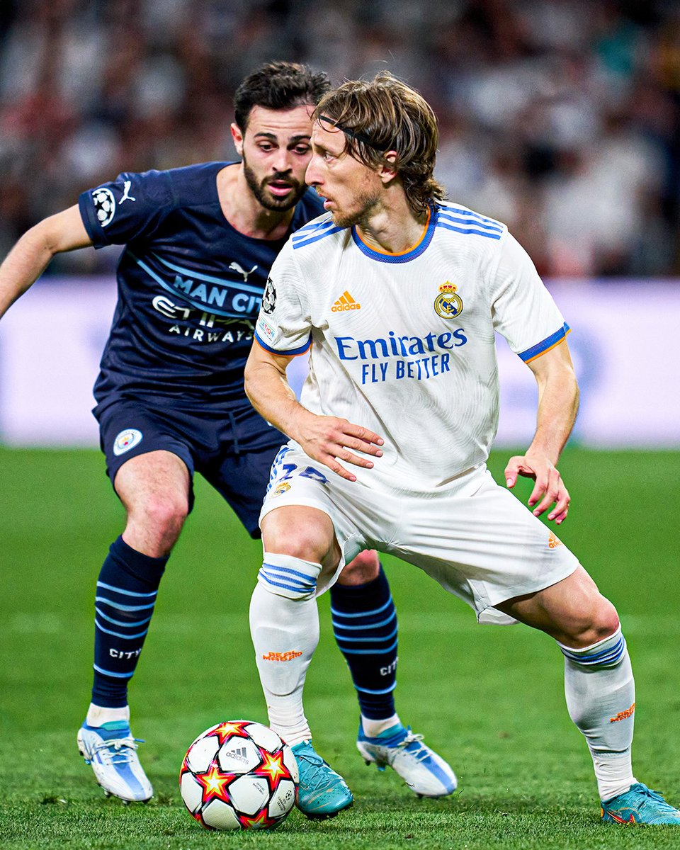 🏆🆚 ¡Ya tenemos rival para las semifinales!
👉 <a href="/ManCity/">Manchester City</a> 
#UCL