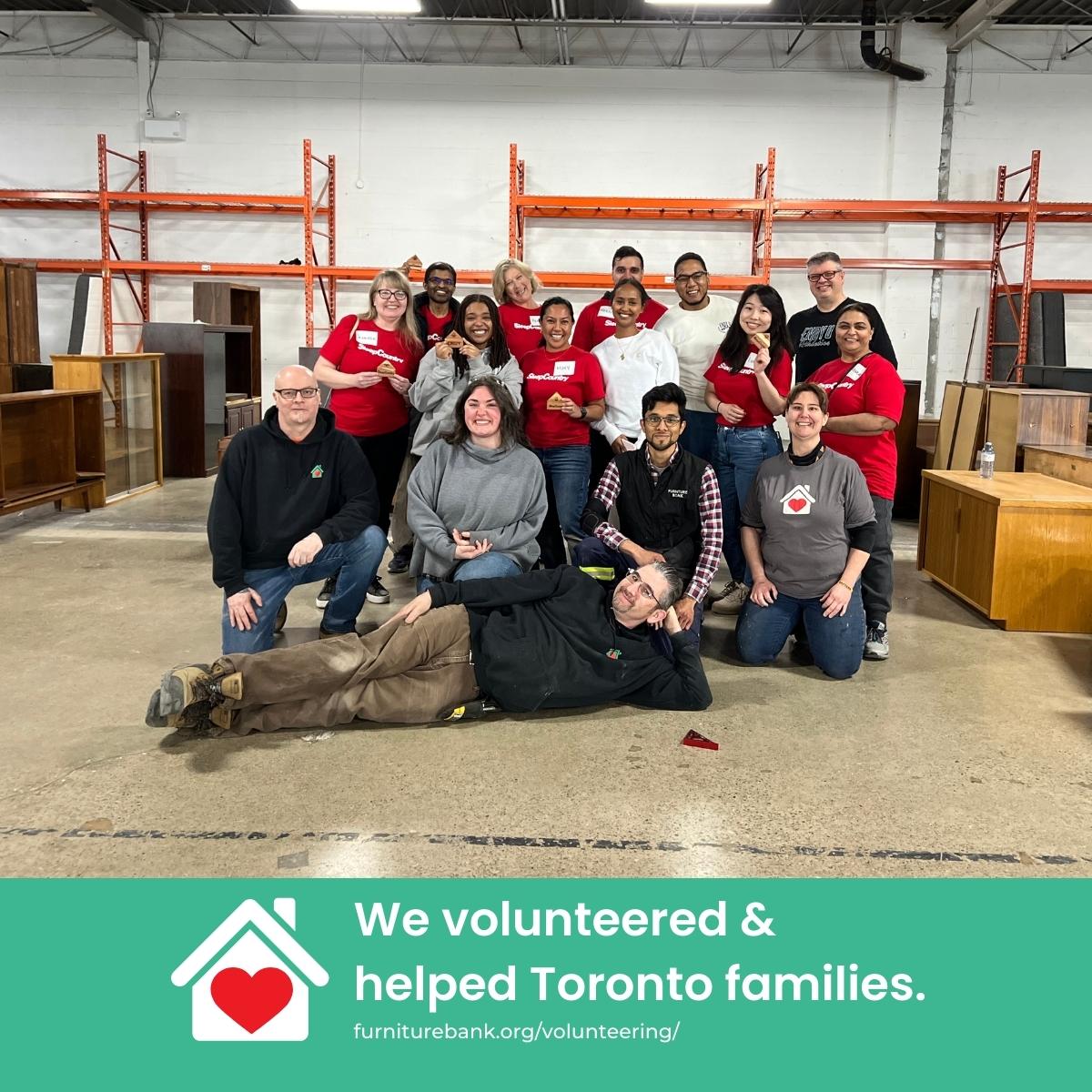 Furniture_Bank's tweet photo. Yesterday, we had an incredible and hardworking group from @SleepCountryCan &amp; @Endy who helped out 8 families. Great job! We can't wait to welcome you back, THANK YOU!

Looking to bring your team? Check out https://t.co/XRfHSiVSqh. https://t.co/oz69h9gC0w