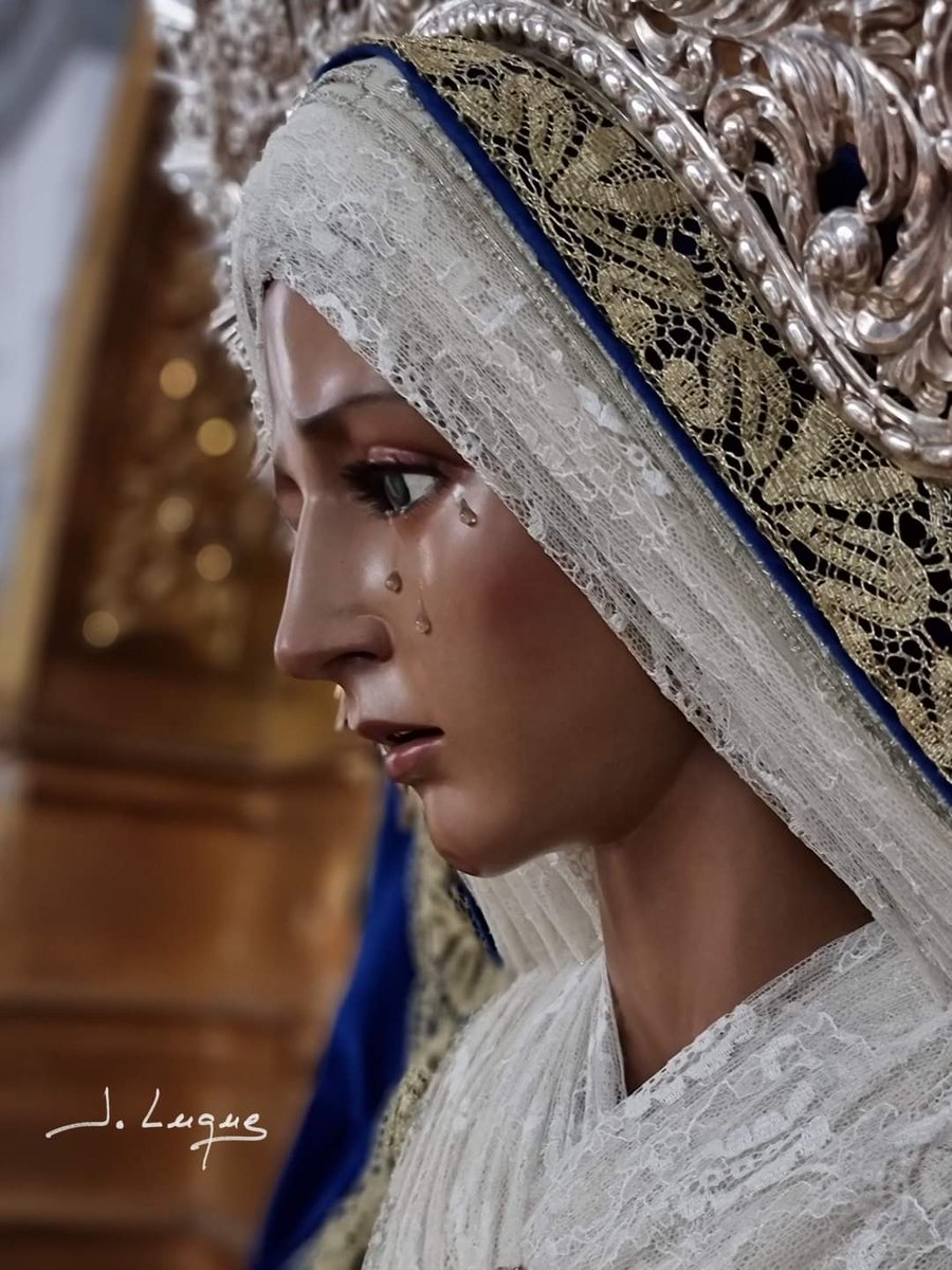 HumildadMontoro's tweet photo. Nuestra Madre y Sra. de Consolación y Esperanza ya está lista para recibir Pentecostés. https://t.co/FwTcCCBtGZ