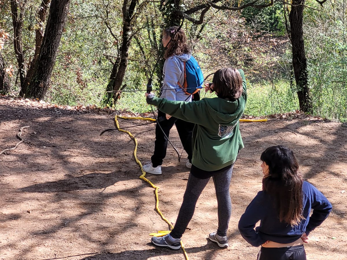 Els alumnes de 1r i 2n d'ESO hem estat tres dies a la Casa de Colònies Els Porxos, al pantà de Sau, on hem gaudit de la natura i de moltes activitats a l'aire lliure. Fantàstic! <a href="/fundesplai/">Fundesplai</a> #elsPorxos bit.ly/3UMUAti