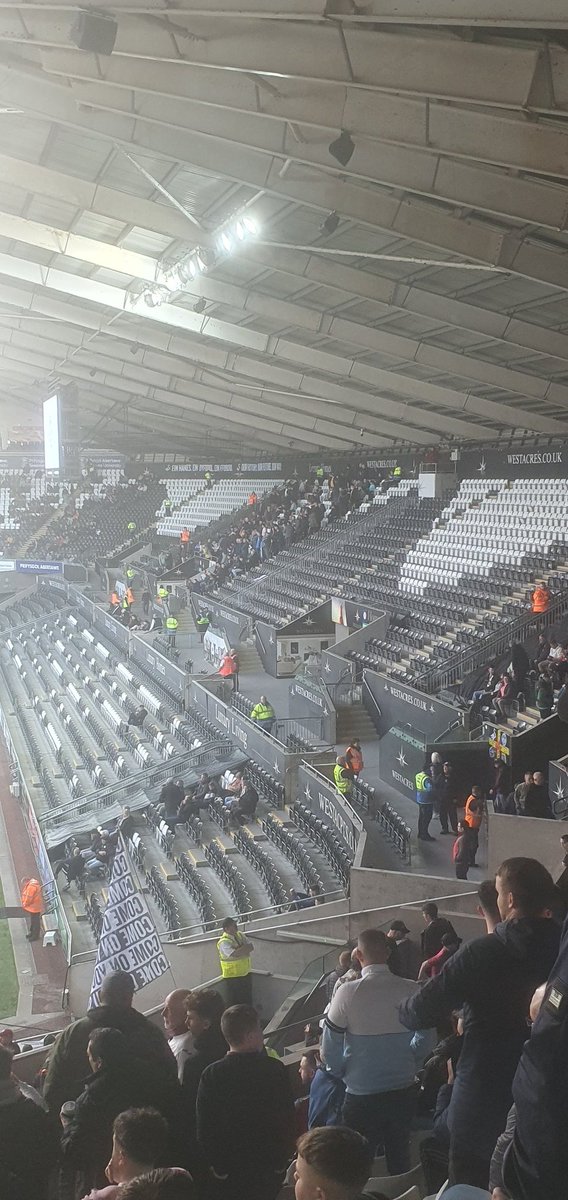Shame such a packed away end came all this way to get battered 4-2 by <a href="/SwansOfficial/">Swansea City AFC</a>. I don't usually comment on away fans but you know🤷‍♂️
