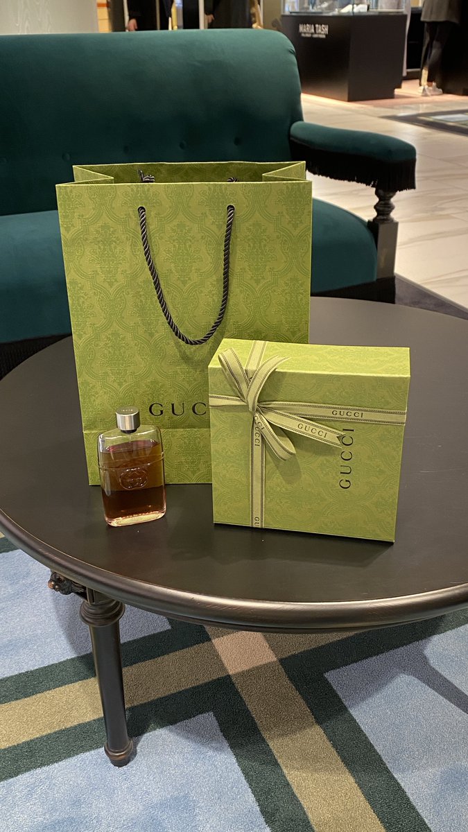 gifts_80's tweet photo. @gorgeous4ew #منسق_هدايا▁  Gift 🎁
متسوق شخصي ▁Shopper 🏃
ننسق هديتك بكل حب ونوصلها لمن تحب 
وتساب 0552979780

نهتم بادق التفاصيل
نتسوق من جميع البراندات العالمية والمحليه في الرياض https://t.co/UbmKTDIdrJ