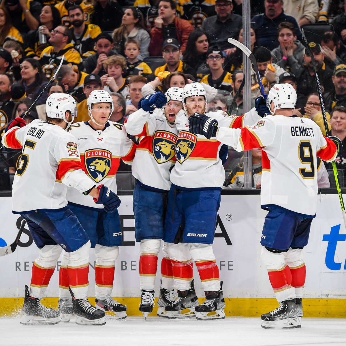 FlaPanthers's tweet photo. LET’S GO HOME BABY https://t.co/LtGikopQ10