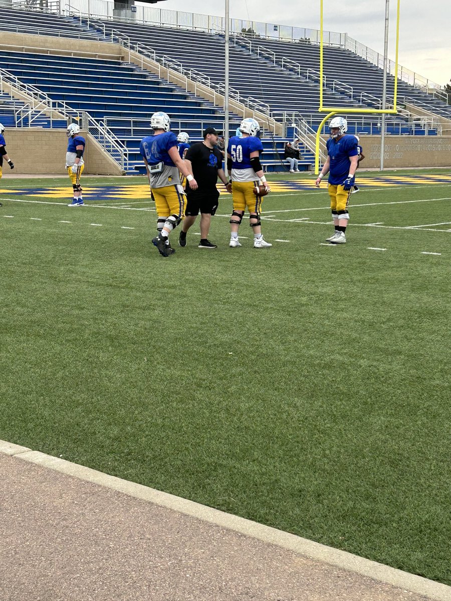 Thank you <a href="/CoachBobbit/">Jesse Bobbit</a> for having me out Friday. I really enjoyed the tour and watching practice! <a href="/GoJacksFB/">SDSU Football</a> <a href="/CoachRyanOlson/">Ryan Olson</a> <a href="/NVHS_Football/">Neuqua Valley Football 🏈</a> <a href="/BillEllinghaus/">Coach Ellinghaus</a> <a href="/OLMafia/">OL MAFIA</a> <a href="/CoachBigPete/">Peter "Coach Big Pete" Leinweber</a> <a href="/EDGYTIM/">Timothy “EDGYTIM” OHalloran</a>