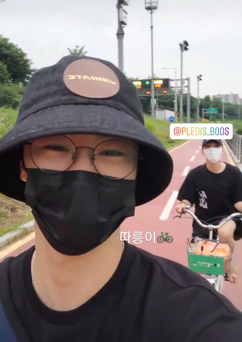 ᵕ̈​ ⋆ 호시​ ⋆ ᵕ̈​ ♡รอพี่ทหารโฮชิออกกรม♡ tweet media