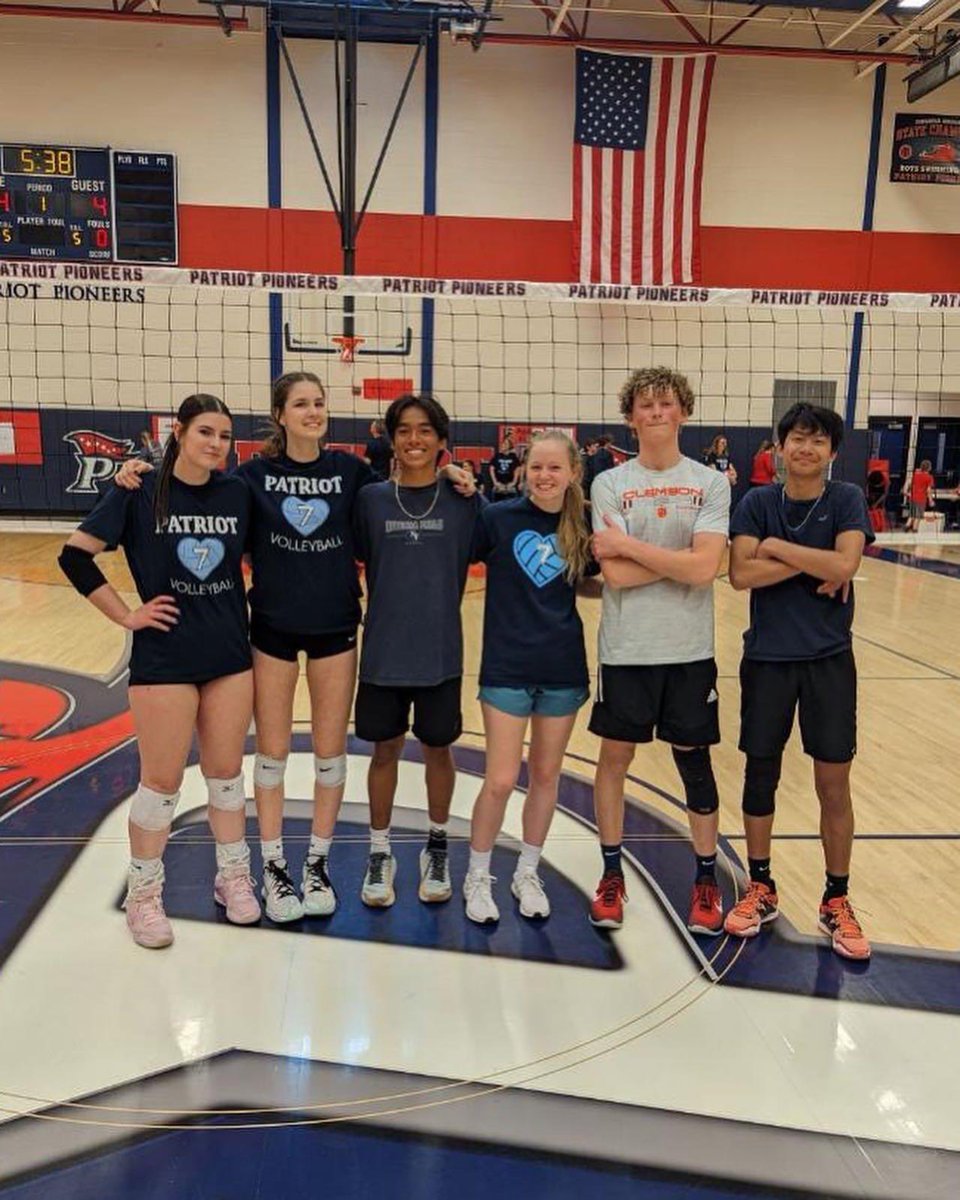 I’m so glad I had the opportunity to play in the “Battle for Blue” tournament to raise money for the Ashley Blue Scholarship Fund. My team came in 1st! Ashley was a friend and teammate who passed away from Sudden Unexplained Death by Epilepsy (SUDEP).  

I miss you Ashley #7 💙