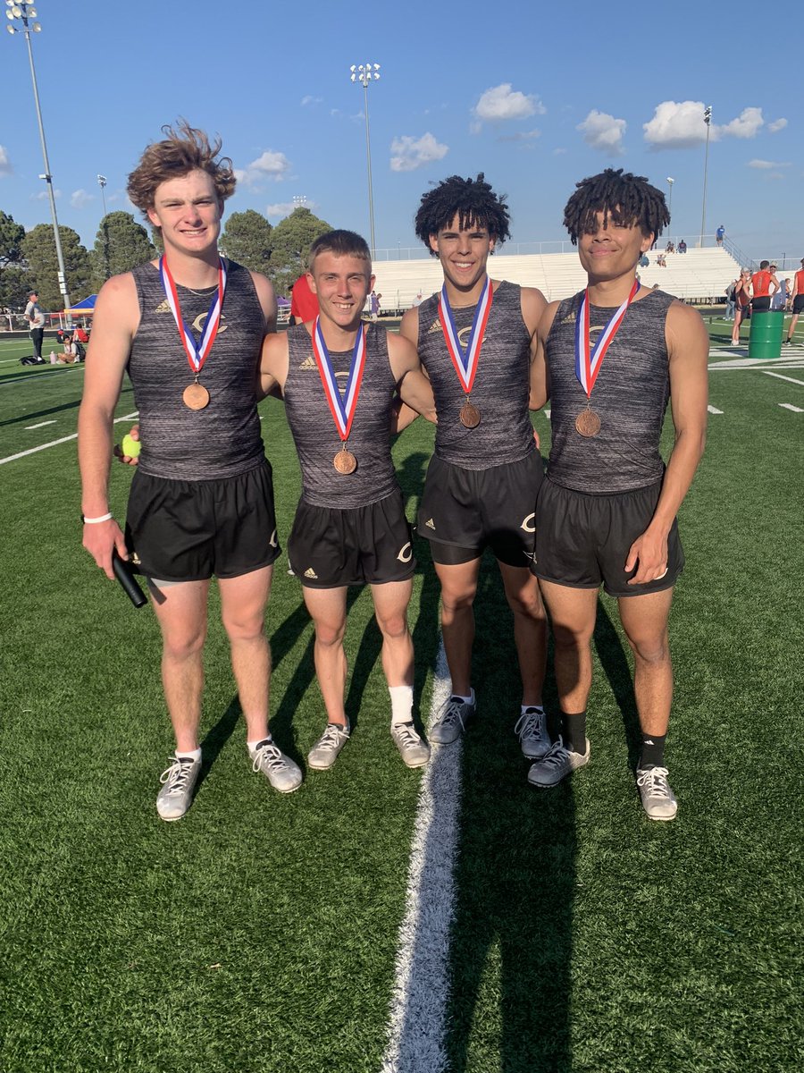 ClydeTrack's tweet photo. Congratulations to these Clyde Bulldogs for qualifying for the regional track meet! 

Wyatt C
Discus

Kameron B
400

Eric P
4x100
4x200

Blake C
4x100
4x200

Shawn W
4x100
4x200

Kendrick J
4x100
4x200 https://t.co/2YhqGQy2zf