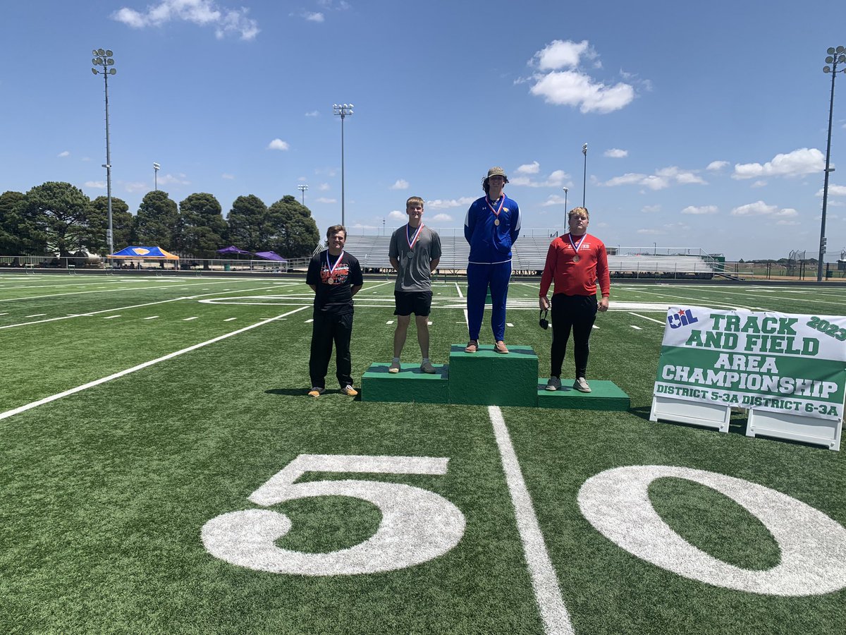 ClydeTrack's tweet photo. Congratulations to these Clyde Bulldogs for qualifying for the regional track meet! 

Wyatt C
Discus

Kameron B
400

Eric P
4x100
4x200

Blake C
4x100
4x200

Shawn W
4x100
4x200

Kendrick J
4x100
4x200 https://t.co/2YhqGQy2zf