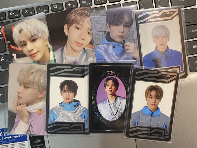 jiesw0's tweet photo. ✦ 𓂋 wts / want to sale 𖦆 ⊹ ִֶָ 

— jisung kihno past bundle with second pict 850k
🎀 splitpay only sisain 30k buat checkout 
📓 dom jakarta barat https://t.co/lS17SvFuV3