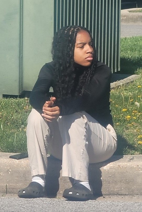 #MissingChild: Naviya Deshawn Carey (13) 5’3 & 115 lbs. Last seen on 04/19/23 at 6:30 p.m., from the Randallstown area, wearing a long-sleeved black jacket, khaki pants and black Crocs. #BCoPD needs your help. If seen/have info, call 911 or 410-887-1279^Gb