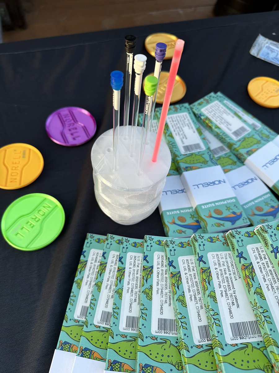 nmrtubes's tweet photo. A few things you can grab at our #ENC2023 suite tonight - sample packs of NMR tubes &amp; a very fun tube holder! There is also a DIY waffle bar starting at 9pm 🧇🧪

#NMRchat #NMRSpectroscopy #Norell #NMR #NMRTubes #Science https://t.co/yZ2THny1kS