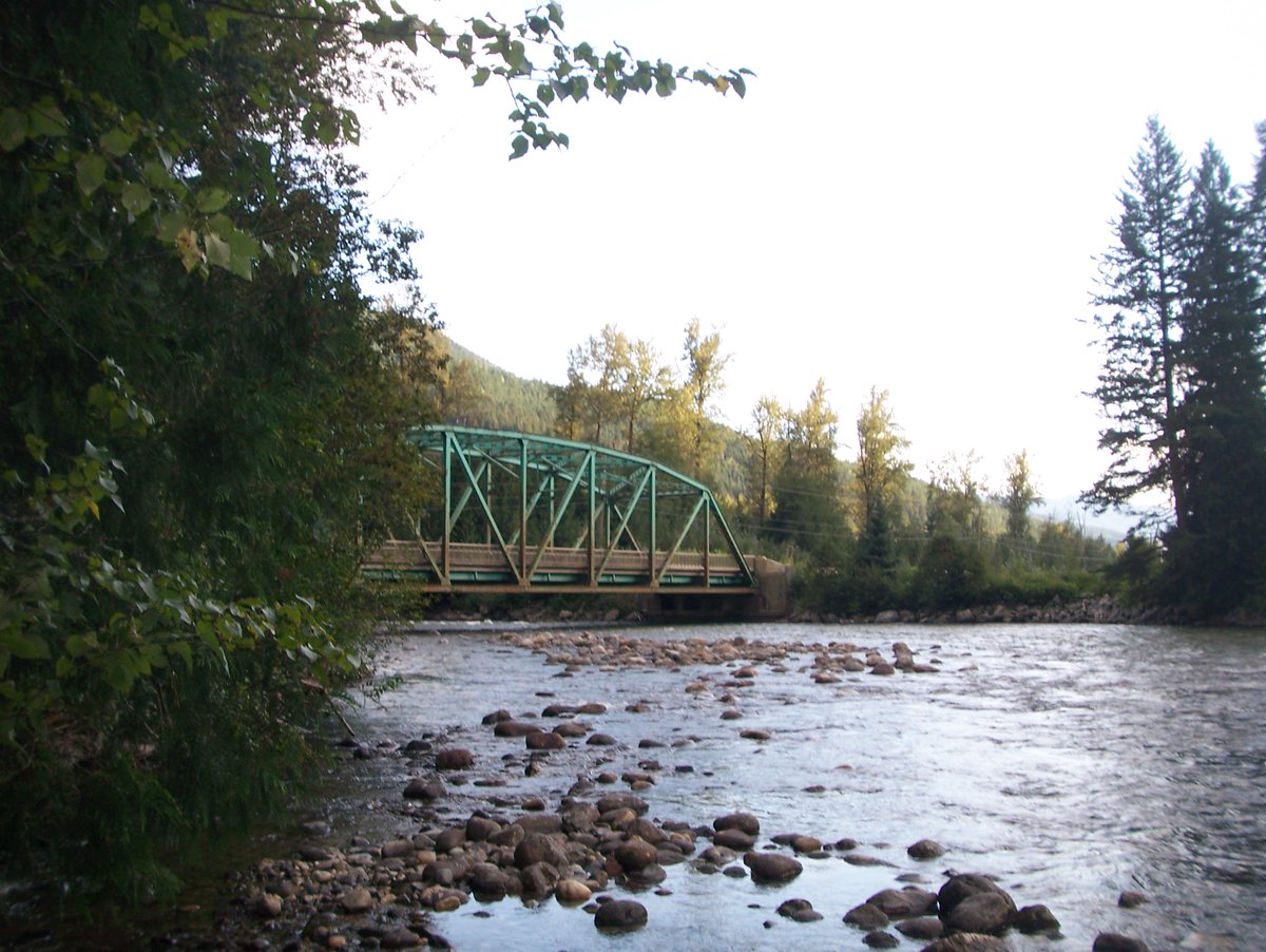 ErikLopezPhoto's tweet photo. Road trip, Kelowna, Salmon Arm and Revelstoke, British Columbia, Canada; September 1st, 2008.

#ErikLopezPhotography #PSILoveYou #Photography #Kodak #KodakPhotography #Memories #TravelPhotography #Kelowna #SalmonArm #Revelstoke #BritishColumbia #Canada #Landscape #Roadtrip https://t.co/HrVDOQ6vKP