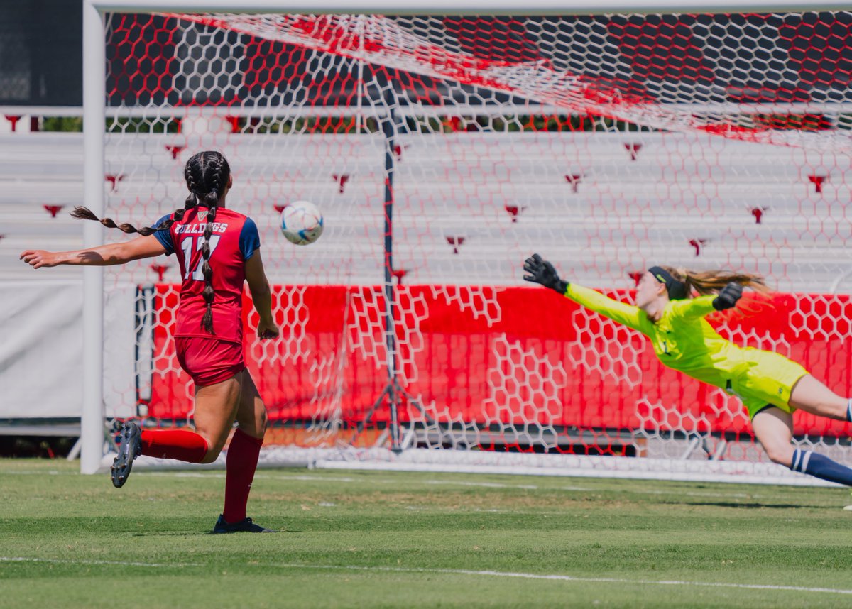 FresnoStateWSOC's tweet photo. ☝️ more chance to see us this spring‼️

Stanford. Noon. Saturday.
📍 Bulldog Soccer Stadium

#GoDogs | #ForTheV https://t.co/X5kr8wkB0a