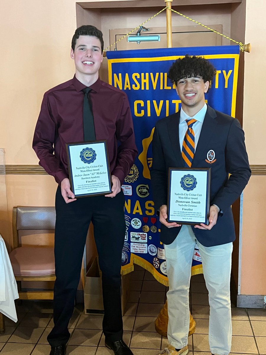 StarsBballClub's tweet photo. AJ McGehee and Donovan Smith were finalists today for the Moss-Oliver Award, given annually to the top senior male scholar bball player in Davidson Co., for athletic ability, academic achievement, leadership  &amp; community service.

Donovan Smith was named the award recipient! https://t.co/SNIwc3Pb7Z