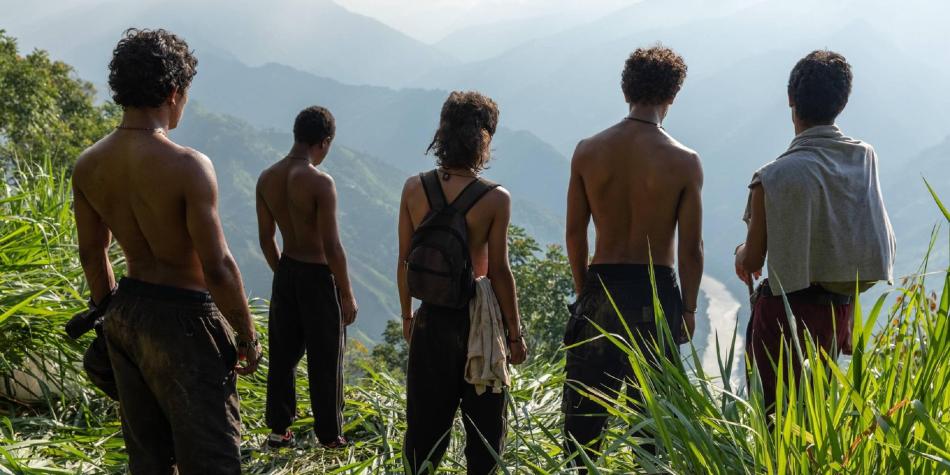 mergingarts's tweet image. We had recently aired our @MergingArts conversation w/Colombian Film Editor #SebastianHernandez @sebasrnandez on @RadioPacifica #SpoilerAlertRadio on projects like: @pickpocketsmdr #ForeignWars #FronteraVerde #DiamondHands @reyes_delmundo archived @Libsyn. spoileralertradio.libsyn.com/sebastianherna…