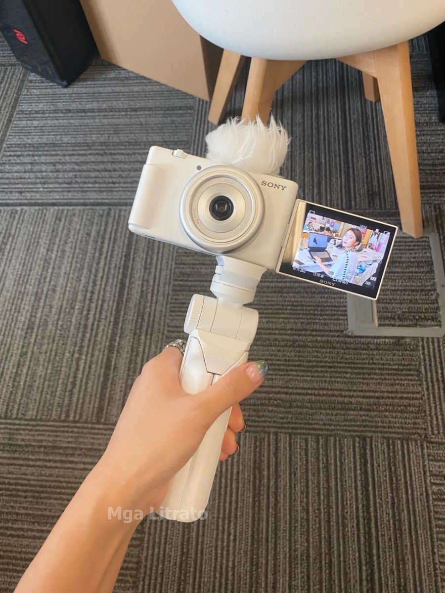ShopzadaReviews's tweet photo. Ito na yung sign para simulan na ang pag-va-vlog🫶🥰

🛒link: https://t.co/ZuW7Whr9q1 https://t.co/OVv0IhjCi8