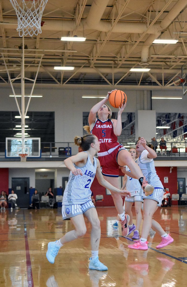 KansasEliteWBB's tweet photo. Come Check out U17 Zars this weekend at the Spring Showcase in Ames Iowa this weekend! @ellaburvee @ToddZars https://t.co/UyDgTaVxJW