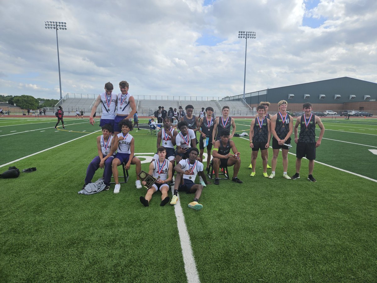 Big day for the boys relays. Area Champs in the 4x1 and 4x4 and runner-up in the 4x2. #LSWTrack23 #FindaWay <a href="/lifemustangs/">Life High School Waxahachie</a> <a href="/EllisCoSports/">Ellis County Sports</a>