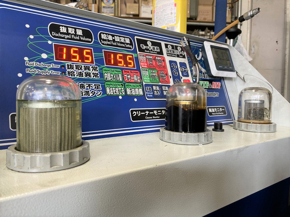 ysgarage's tweet photo. ボルボV60　FB4164T
トランスミッションセイノウテイカ表示あり
10万km走行オーバー
変速ショックあり
オイル漏れありのフルコース

変速ショック→トルコン太郎でDCTオイル圧送交換で解消
オイル漏れ→ストップリーク添加剤で対応可能！ https://t.co/IHw9LZWDMO
