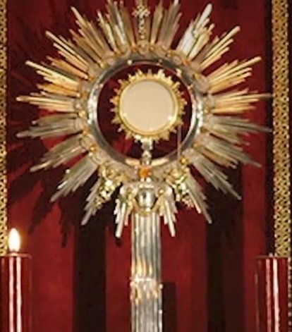 Alabado sea el Santísimo Sacramento del Altar