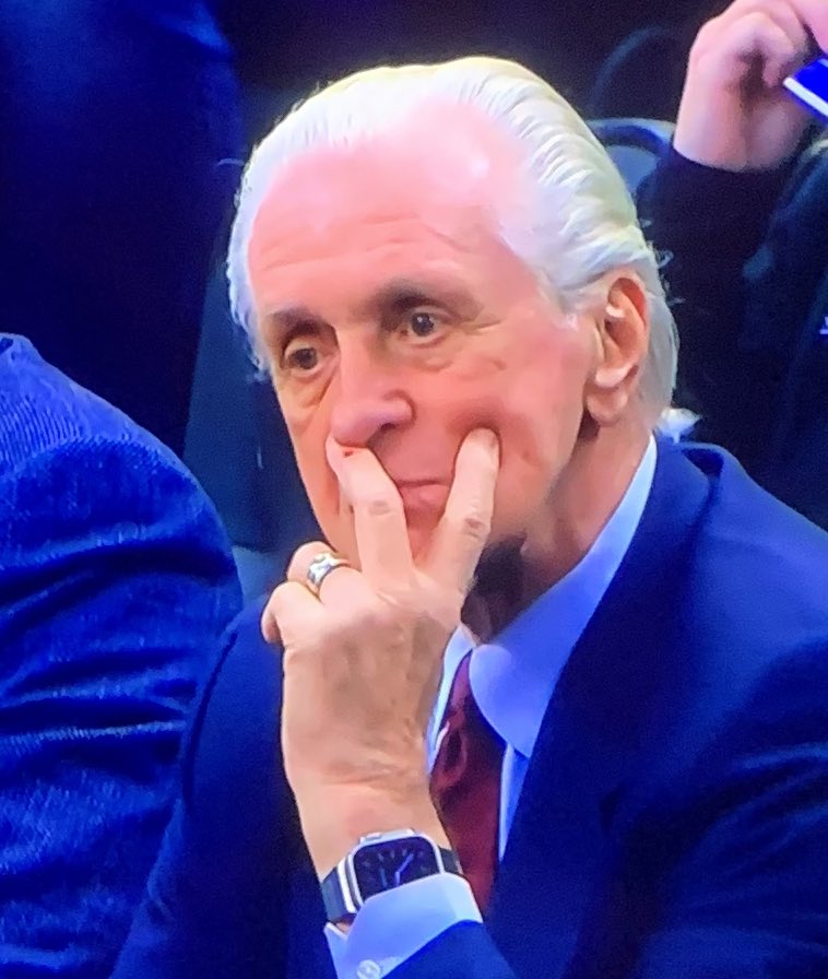 PatRileyBurner's tweet photo. Does he know what year it is ??? #RileyOut #JoeBiden https://t.co/21ErqY2axX