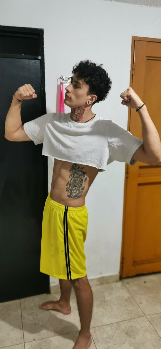 ostbot1's tweet photo. 🐉🥰 https://t.co/Q488whZ4VJ