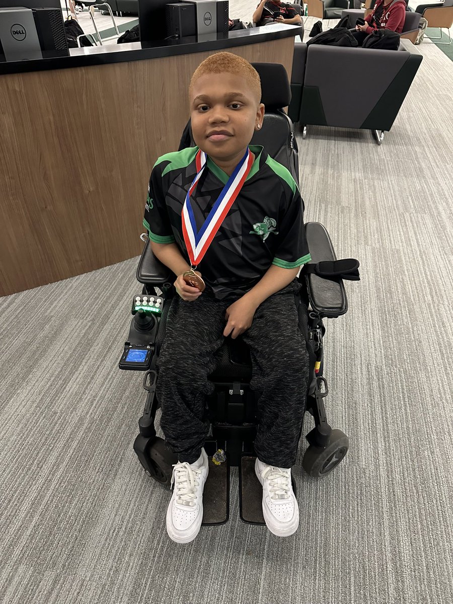 SSC Esports Conference tournament. Congratulations to Brenton Braxton for finishing 3rd place in basketball and to the Mario Kart team for their 4th place finish. #olchspride #olchs_gaming_cub