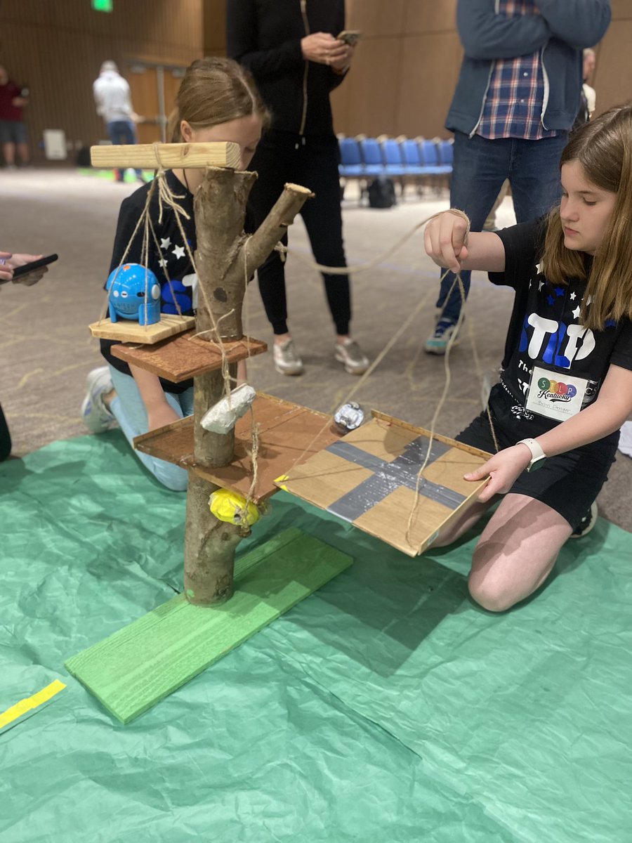 Rebecca Reynolds tweet media