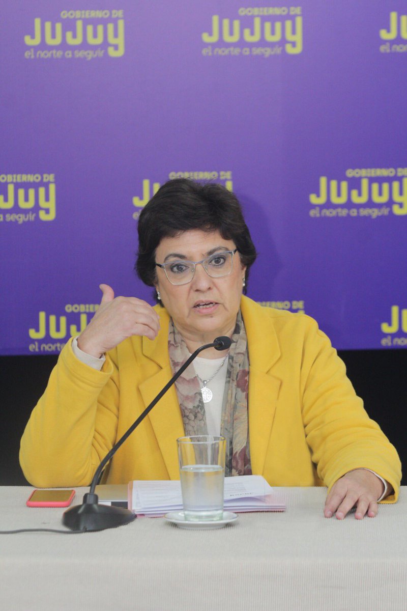 isoldacalsina's tweet photo. Morales presentó el Programa de Transformación Digital de Jujuy https://t.co/h9eXd3M8ml  #JujuyModerno @GobiernoJujuy https://t.co/iN9T4eA69J