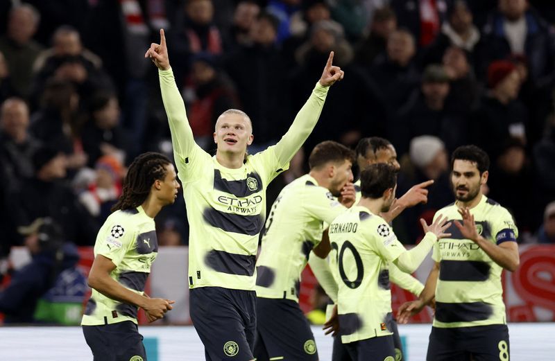 ShowUpAndPlay's tweet photo. Top Sports Trends on April 19th 2023
Manchester City reach Champions League semis with 1-1 draw at Bayern
Man United boost as Rashford, Shaw travel to Sevilla
Why Ted Lasso's Total Football Vision Is a Game-Changer
https://t.co/307dnIpWFp
#football #sports #showupandplay #djamga https://t.co/wIhIy8OSBK