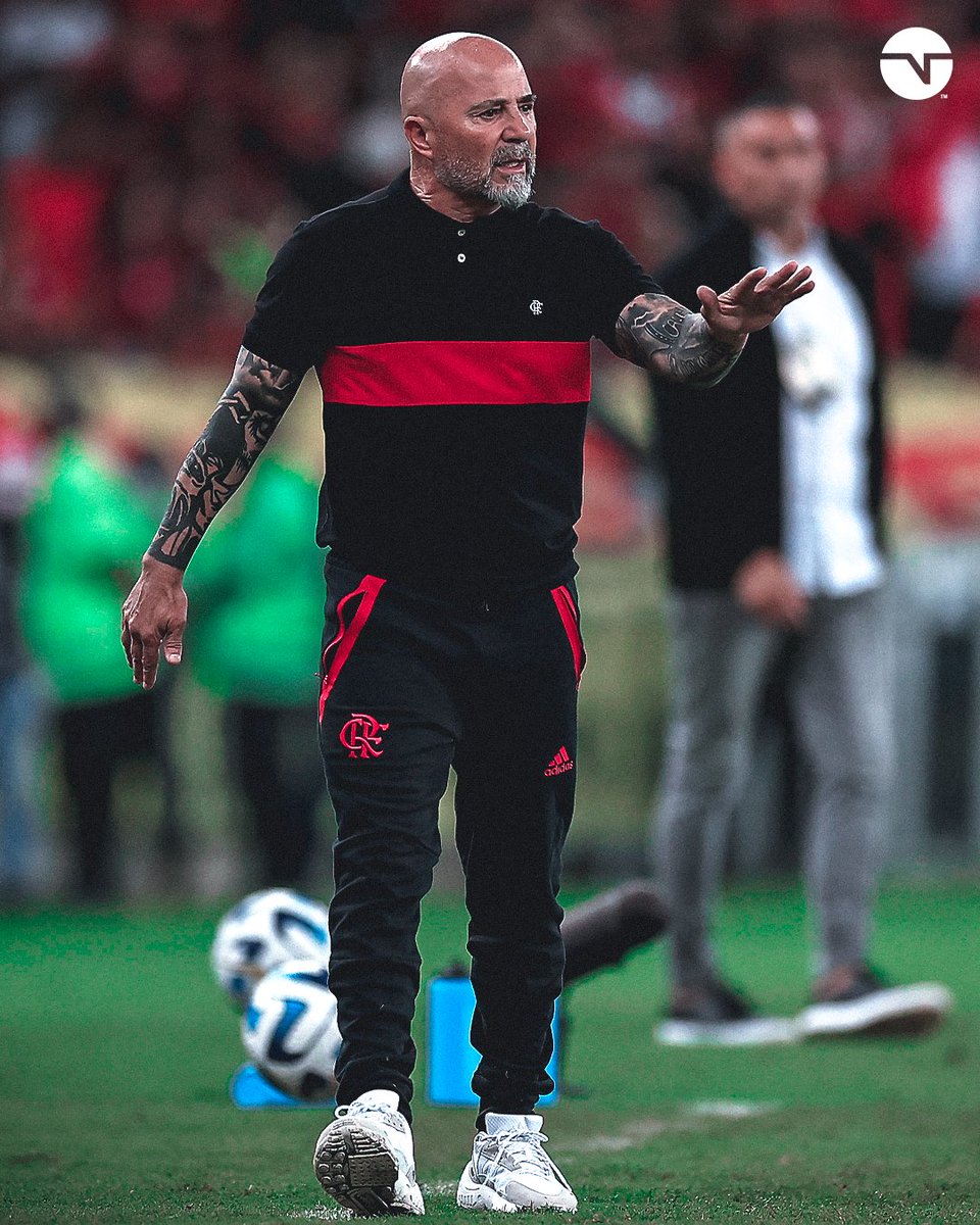 TNTSportsBR's tweet photo. Que nota você daria para a estreia de Sampaoli no Flamengo? #Libertadores2023 https://t.co/v4dKjjsvEL