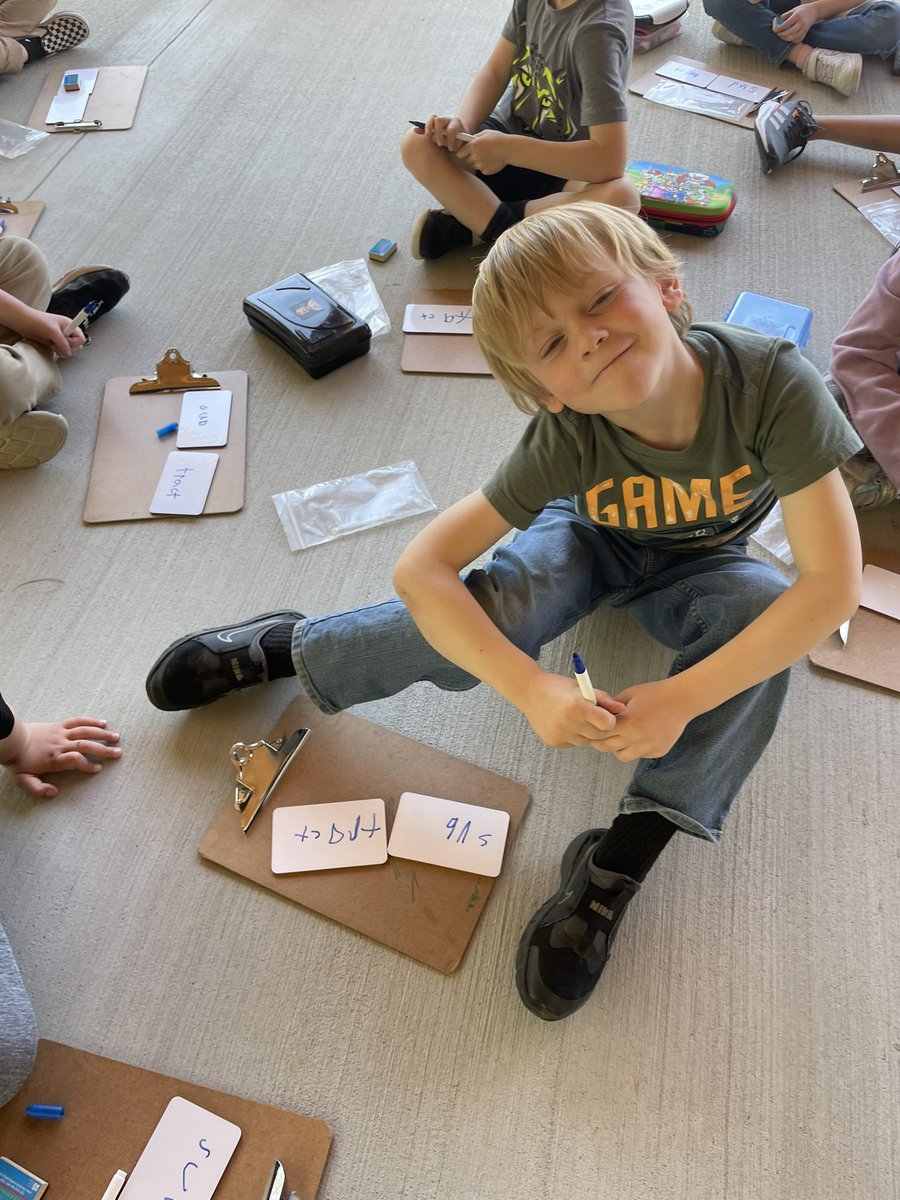 Mrs. Baker’s Kindergarten Class tweet media