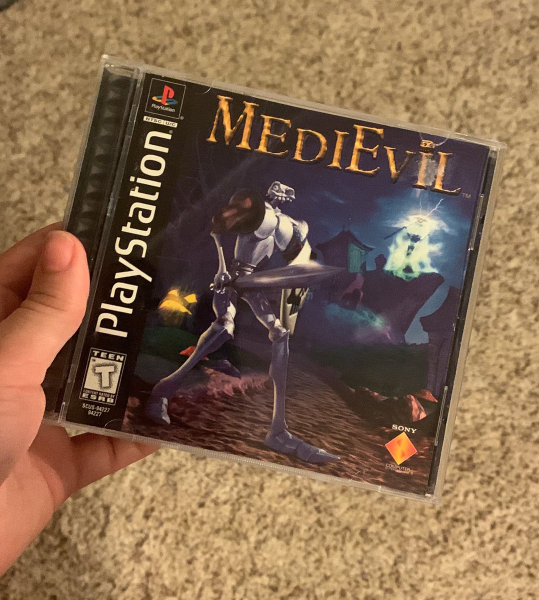 Yah boy got medievil

Was looking for this game for years i really wanted to come across it in person and not buy it online 

Dreams really do come true :)