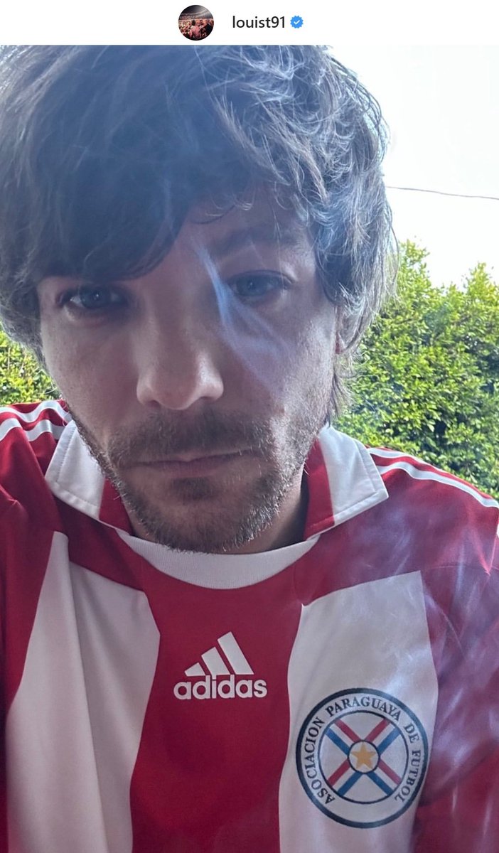 porquetendencia's tweet photo. "Paraguay":
Por la historia que Louis Tomlinson publicó en Instagram https://t.co/3l1GgLo7Lf