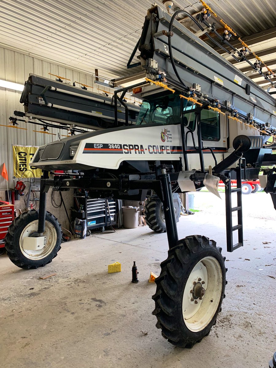 New front rubber today on the old #SpraCoupe after a flat tire during #winterwheat fertilizer application. Never herd of @CEATtyres but we’re gona giver a role #OntAg #FarmLife