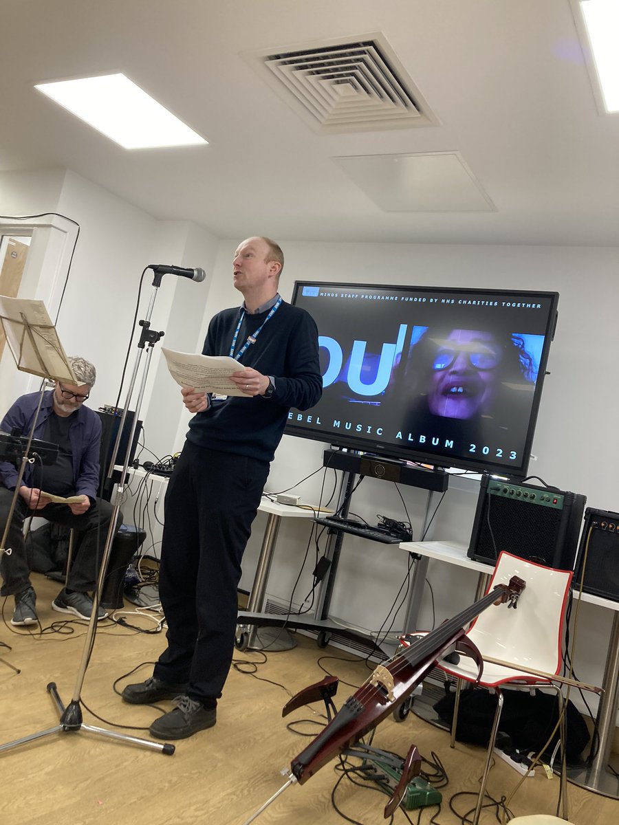 MindyCCox's tweet photo. A great atmosphere the at Open Minds Exhibition &amp; Performance @BEHMHTNHS Coming together for creative expression &amp; fun was good for the soul, the spirits were high as we had space to connect, laugh, sing &amp; hear our colleagues. Thank you @NHSCharities for funding the project #NHS https://t.co/kaXhuyPJGu