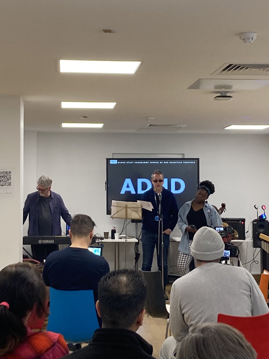 MindyCCox's tweet photo. A great atmosphere the at Open Minds Exhibition &amp; Performance @BEHMHTNHS Coming together for creative expression &amp; fun was good for the soul, the spirits were high as we had space to connect, laugh, sing &amp; hear our colleagues. Thank you @NHSCharities for funding the project #NHS https://t.co/kaXhuyPJGu