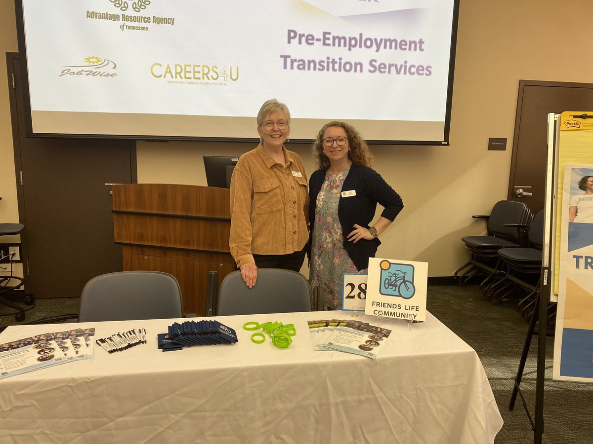 Day 1 of the Transition Fair was awesome! Can’t wait for parents to learn about the many resources available after high school tomorrow evening #EETransitionFair