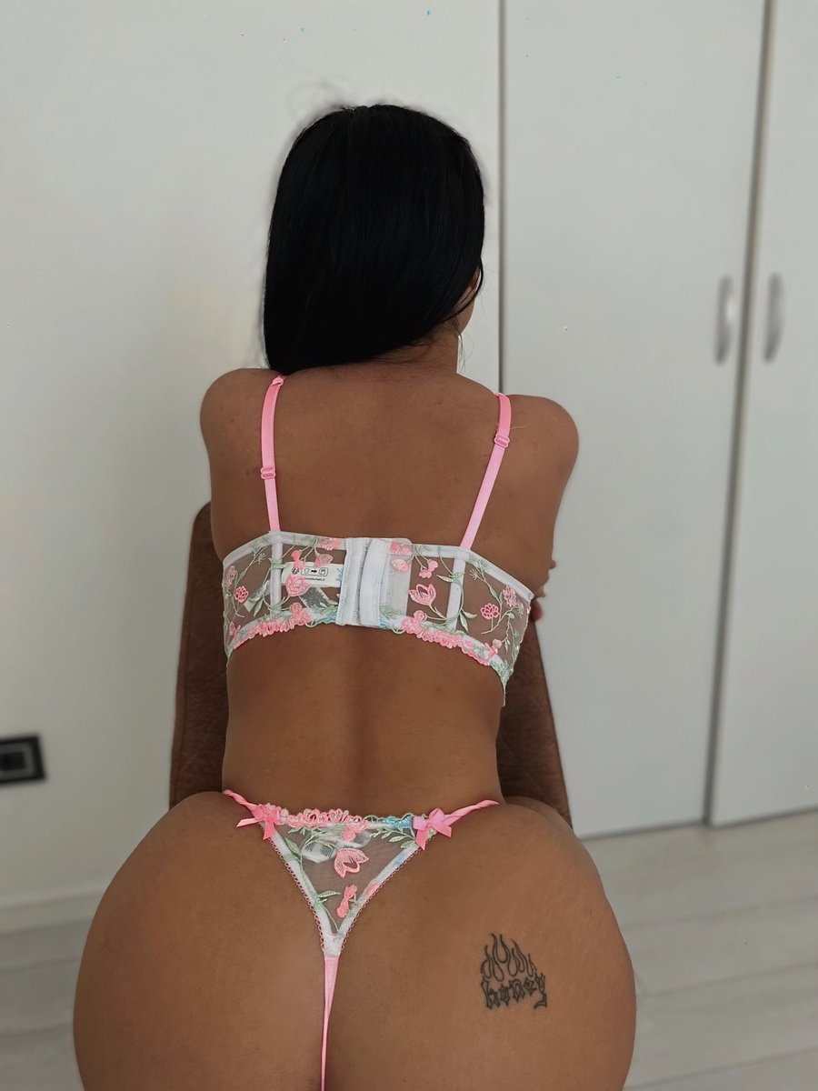onlyfans.com/urfavvvvv6