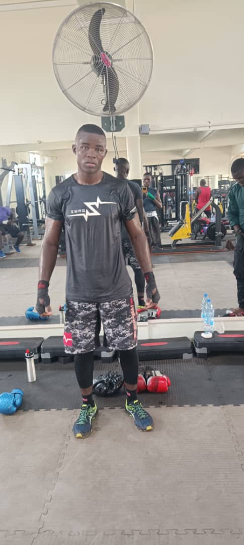 LBitheving's tweet photo. Born to train train to win https://t.co/ovnu6pvhwn