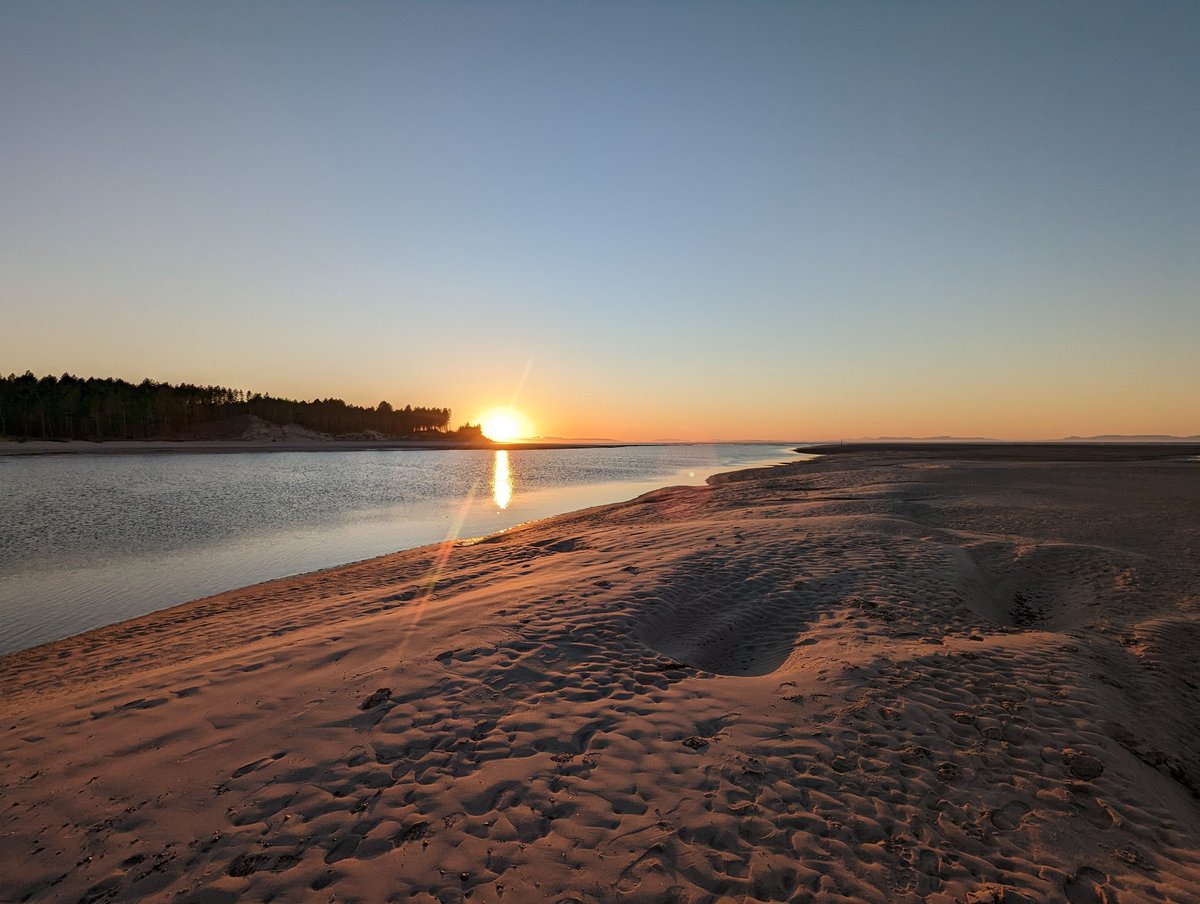 Keith Dickinson tweet media