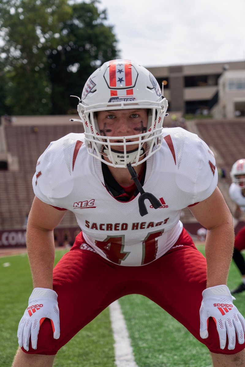 CoachMadison5's tweet photo. 🔥 I’m so hype for y’all!! CONGRATS @No_Chill_Talley , @jakesokol8 & @Bob_ODonnell95 on being named to the Iron Pioneers ⚒️ 🔥 Hardwork & Dedication‼️ #SHUGRIT #JACKBoyz #SMFJKC https://t.co/KqAzpVdggJ
