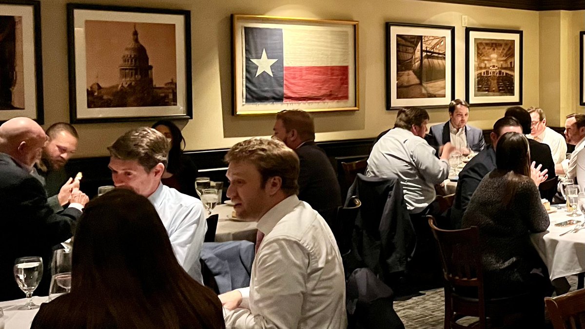 MurphyNasica's tweet photo. Our Chief of Staff Appreciation Dinner was a success! Thank you to everyone who came out to Bob's in the middle of the session for the evening (we know the really good steak helped). A special thank you to Enrique Marquez, our guest of honor! https://t.co/HKPcxAZWWd