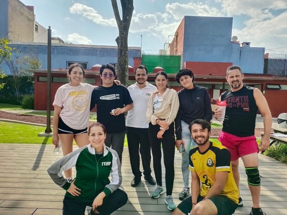 DAE_ITAM's tweet photo. 📢 #AsíSeVivió #OLIMPIADASITAM🐺
🏋♀️Circuito de Resistencia🏃🏻♀️
Inscríbete aquí:
🔗 https://t.co/TstuNlPGcH
@LiftFitness6
🖋️respinosa@itam.mx
#DAE @ITAM_mx
#ParqueVelarias #DeportesITAM
#ExcelenciaHumana https://t.co/E6XcpVsbte