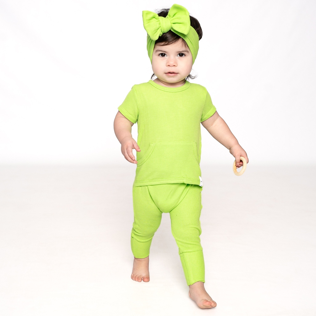 readysetromper's tweet photo. Our short-sleeve long leg rompers are the perfect addition to your summer wardrobe! Dress them up with a fun accessory or bamboo crew neck for any occasion!”   #readysetromper #rompersquad #summerstyle

Shop @ https://t.co/tLC5NN2wGM or download our APP📱 https://t.co/XMlNsILlMO