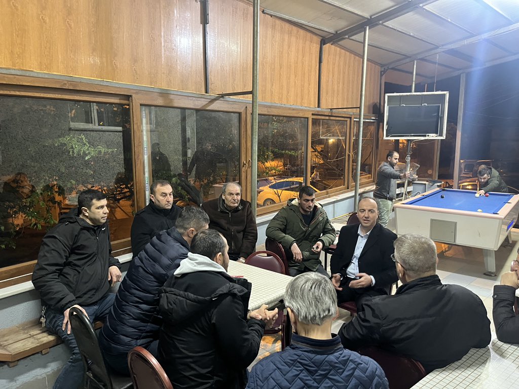 doctorsitki's tweet photo. 📍ABDİAĞA KÖYÜ

⏰ 00.30

Geceyi Abdiağa köyümüzde muhtarımız Hasan Kavaz ve köy sakinlerimizle tamamladık. Her zaman dediğimiz gibi sıkılmadık el, girilmedik gönül bırakmayacağız.

Sıtkı KEÇECİ
MHP 28. Dönem Çanakkale 1. Sıra Milletvekili Adayı https://t.co/cynHPjJvry
