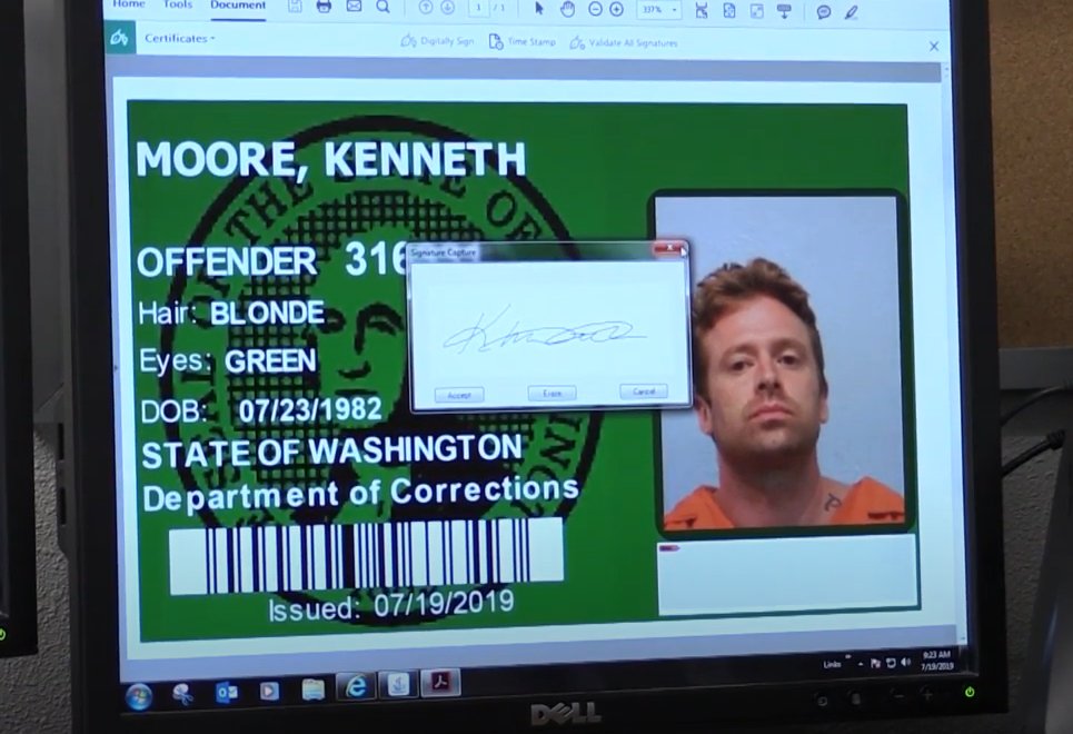 WACorrections's tweet photo. Since launching the Identicard program in Jan 2019, we’ve issued more than 10,000 free ID cards for individuals who are scheduled to be released from a WA State DOC facility. Thanks to our partners at @WA_DOL and @waDSHS for helping make this program a success! #successfulreentry https://t.co/LmQUsIHxMM