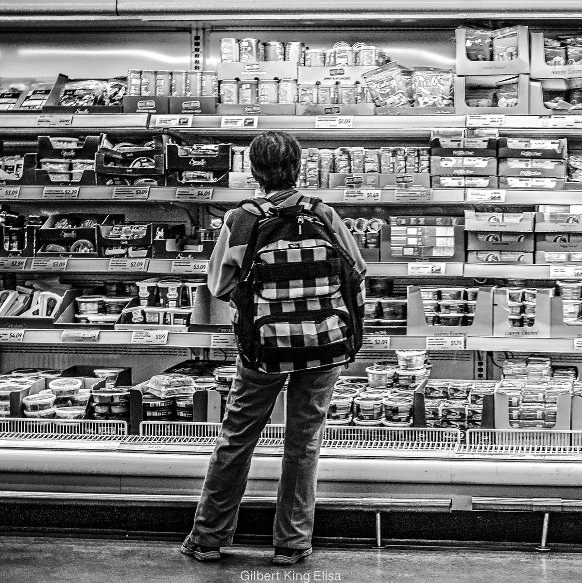 'I Could Almost Taste It'; The Price of Things

#GilbertKingElisa #streetphotography #photography #bnw #monochrome #streetphotographer #blackandwhite #eating #photography #friends #dinnerplans #thinking #blackandwhitephotography #monotone #supermarket  #walking #food #monochrome…