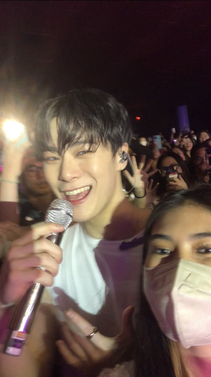 gyucart's tweet photo. thank you for everyone who immediately reached me out and messaged me upon hearing the news. i will never forget this smile that i saw. rest well, my angel. 🕊️

the happiness you brought to me will be kept in my heart, forever. https://t.co/7Q3wXCT4WZ
