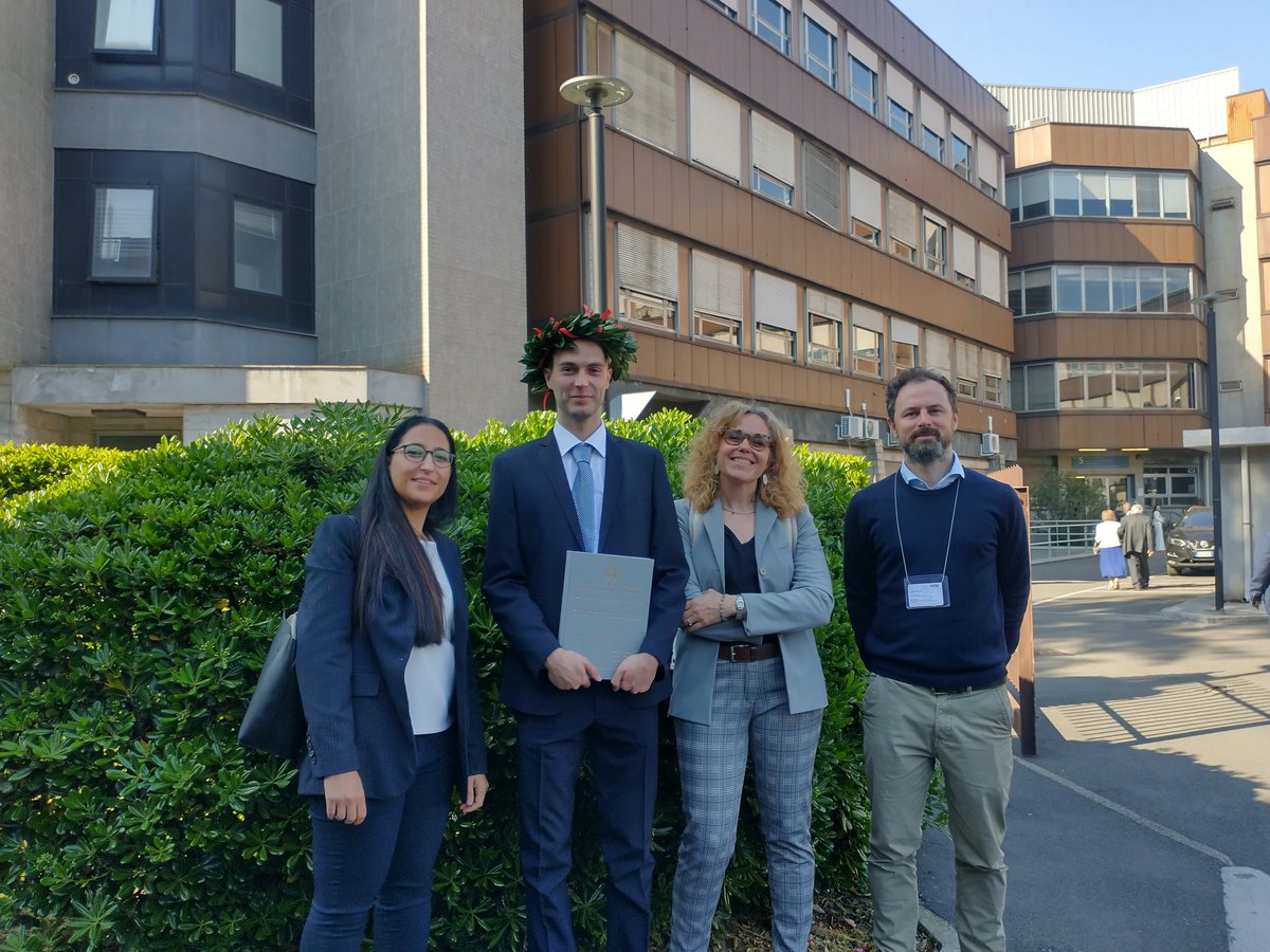 fantinlab's tweet photo. Congratulations to Leonardo Bettinelli and his supervisors Camilla Cerutti @ccamilla81 and Gaia Spinetti for graduating with top marks and a thesis on human bone marrow vasculature https://t.co/V9SgpSPXg7